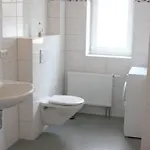 Oeker - Stadtvilla Og Apartment Groemitz